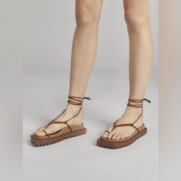 "RENÉE" CIGAR FLAT THONG - Picture 6 of 7